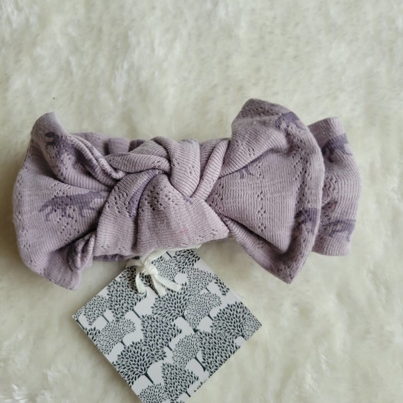KATE QUINN Tiny Coyote Pointelle Stretchy Bow Headband - Picture 2 of 4